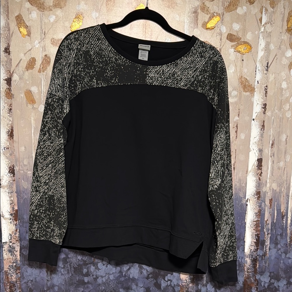 Champion Black and Gray Boxy lightweight Sweatshirt, XXL